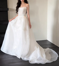 Vintage Tulle Strapless Floral Applique Train Wedding Dress TP5559