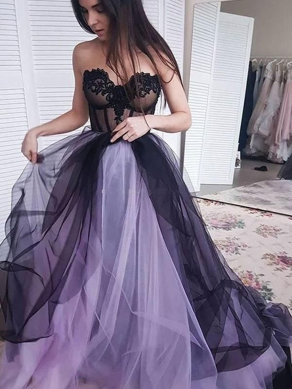 A-Line / Princess Tulle Applique Strapless Sleeveless Court Train gh2622
