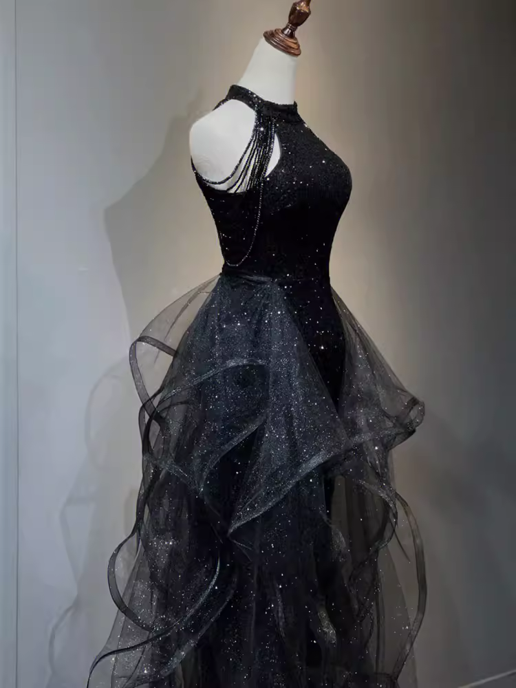 Vintage A line Halter Black Party Dresses Sequin Prom Dresses P946