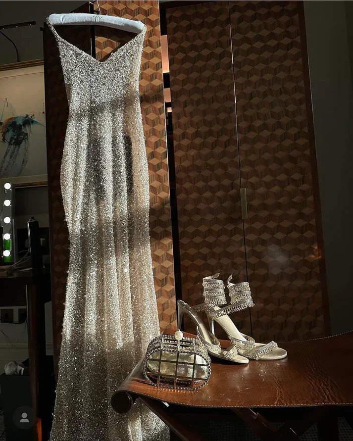 Enchanting Silvery Shiny Sequin Mermaid Halter-neck Long Prom Dress Evening Dress TP4318