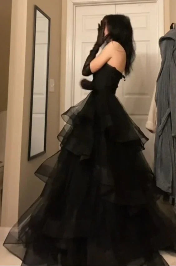 Elegant Black Strapless Prom Dress Sweetheart Tulle Evening Gown A-Line Tiered Party Dress Long Formal Dress TP4816