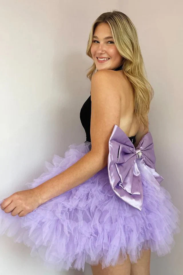 Sexy A-Line Empire V-Neck Halter Two Tone Homecoming Dress