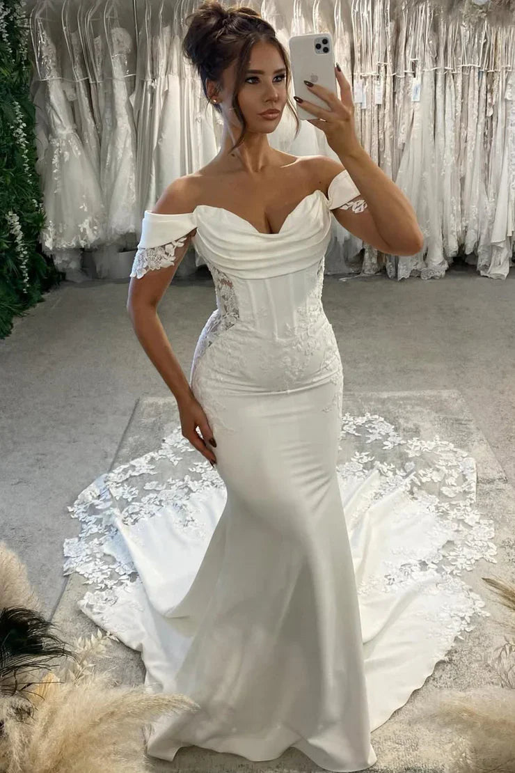 Sexy Mermaid Off-Shoulder Satin Wedding Dress With Lace Train