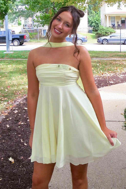 Simple Strapless Empire Chiffon A-Line Mini Homecoming Dress
