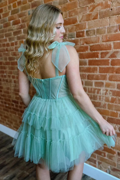Sweetheart Bow Straps Tulle A-Line Tiered Short Homecoming Dress