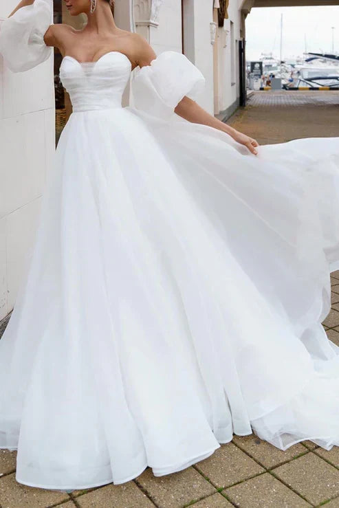 Sweetheart Short Sleeves A-Line Empire Wedding Dress With Train
