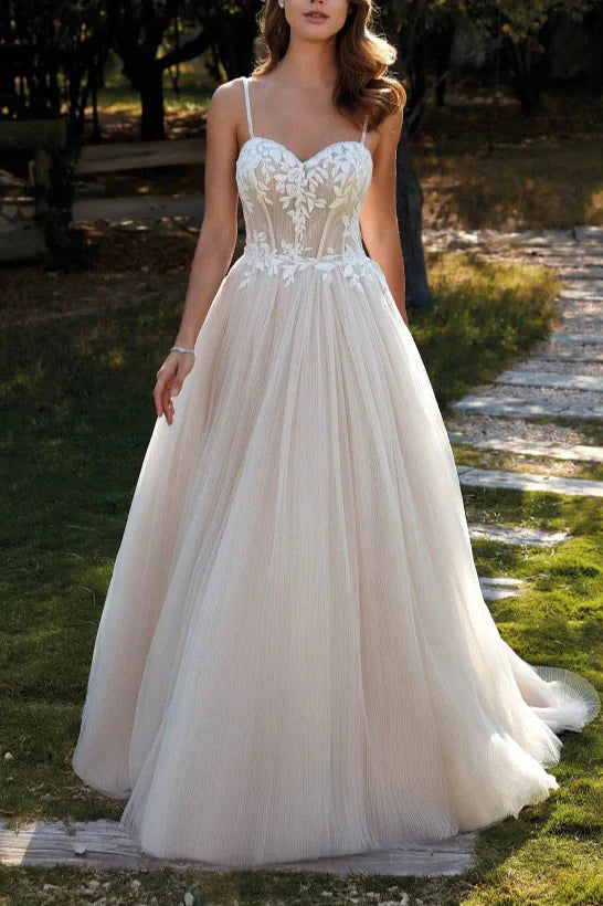 Sweetheart Spaghetti Straps Appliques A-Line Wedding Dress