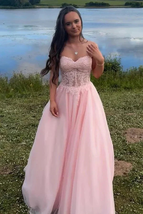 Sweetheart Strapless Tulle A-Line Appliques Modest Party Prom Dress