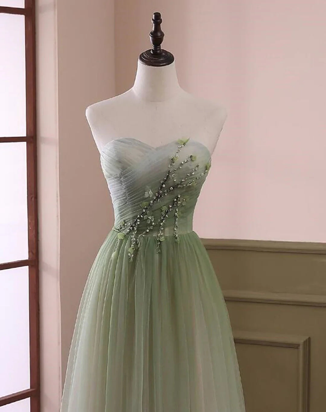Beautiful Mint Green Strapless Tulle Sweetheart Evening Gown Beaded Floral Embroidery Prom Dress TP1329