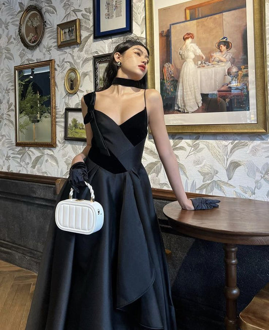 Vintage Black A-line Shoulder V-neck Satin Ball Gown Evening Dress TP1994