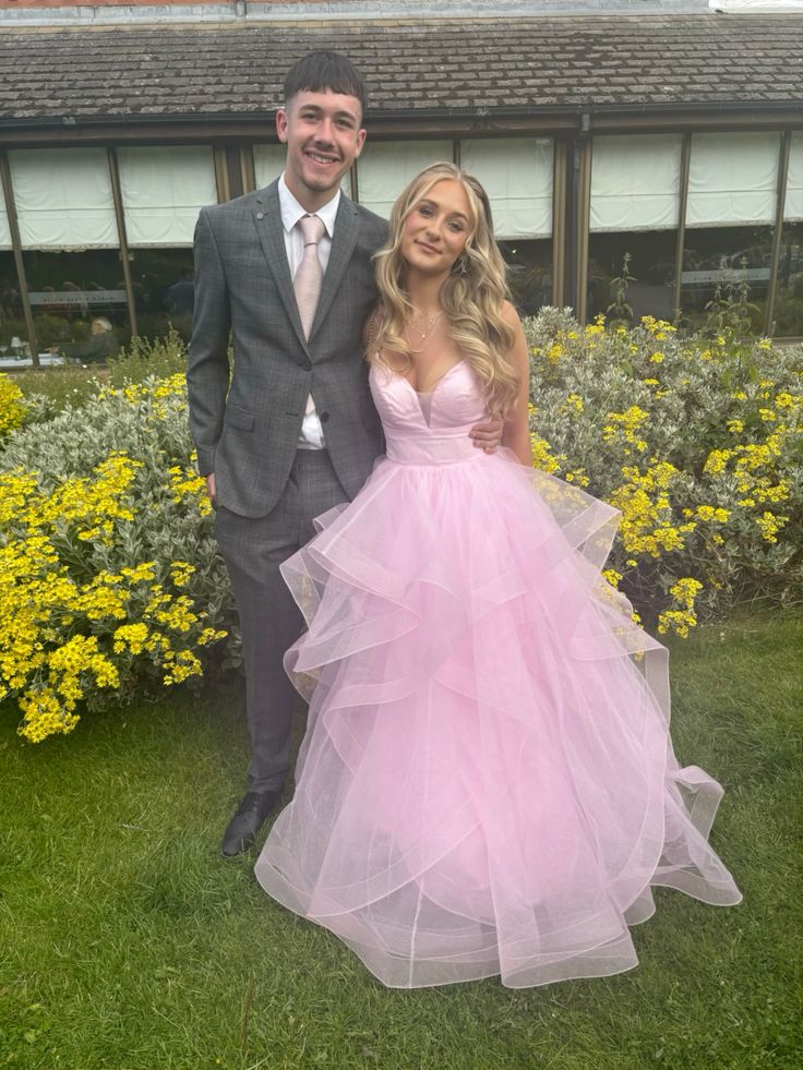 Elegant Pink A-line Spaghetti Strap Backless Layered Tulle Long Ball Gown Bridesmaid Dress TP2401