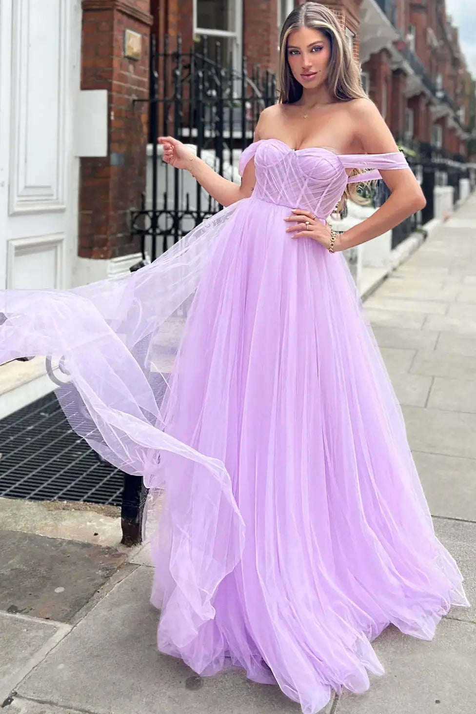 Tulle A-Line Off-Shoulder Empire Long Party Prom Dress
