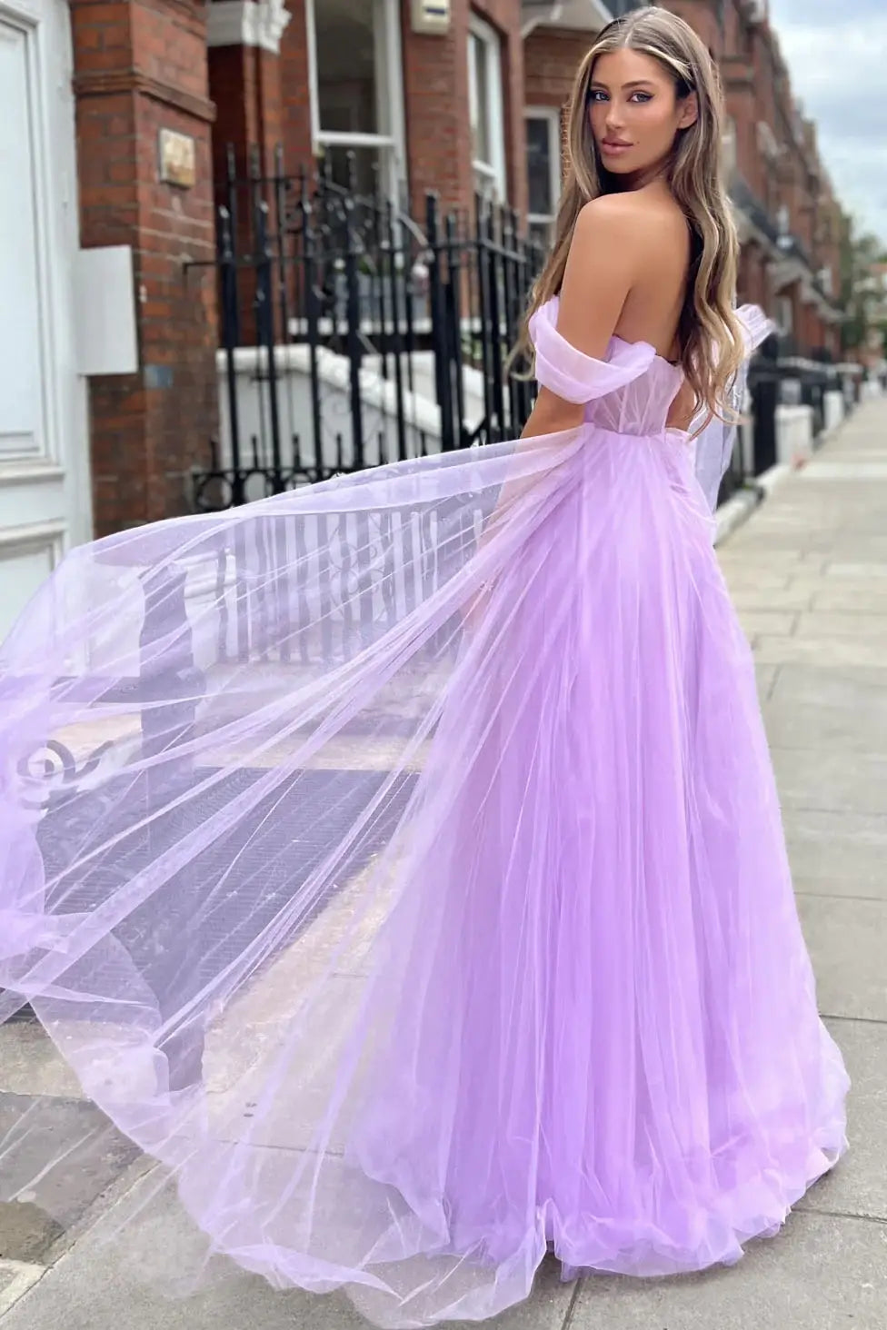 Tulle A-Line Off-Shoulder Empire Long Party Prom Dress