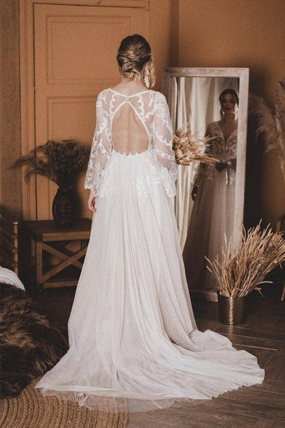 V-Neck Long Sleeves A-Line Two Tone Wedding Dress