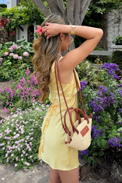 V-Neck Sleeveless Sheath Yellow Mini Homecoming Dress