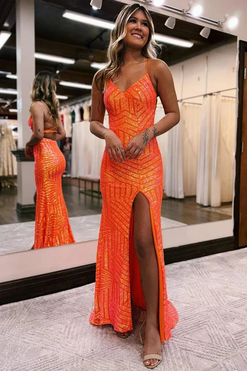 V-Neck Spaghetti Straps Mermaid Sequins Party Prom Dress