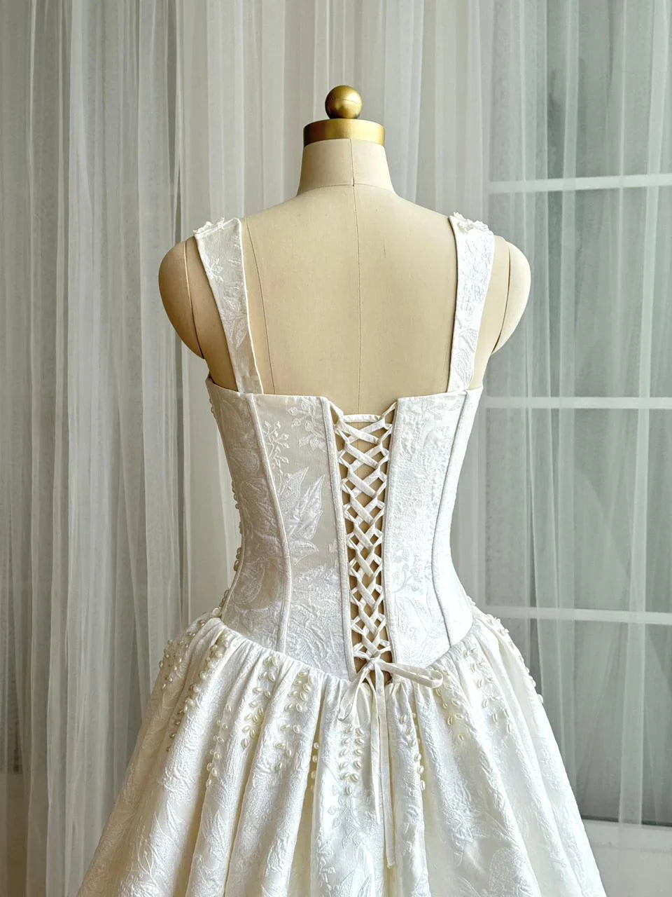 Elegant Spaghetti Strap Sweetheart Jacquard Satin Lace Beaded Corset Long Train A-Line Wedding Dress TP5910