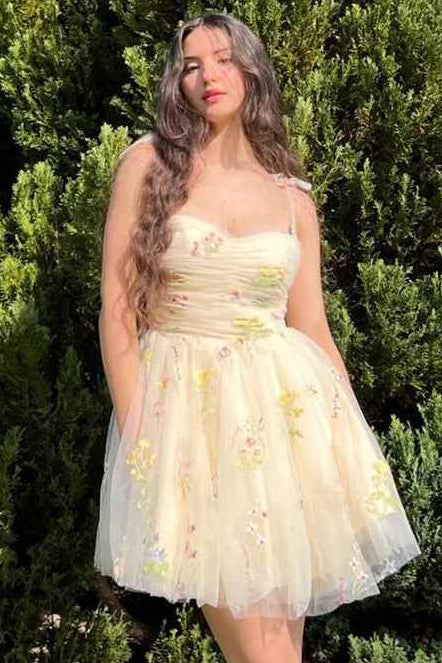 A Line Short Floral Embroidery Homecoming Dress