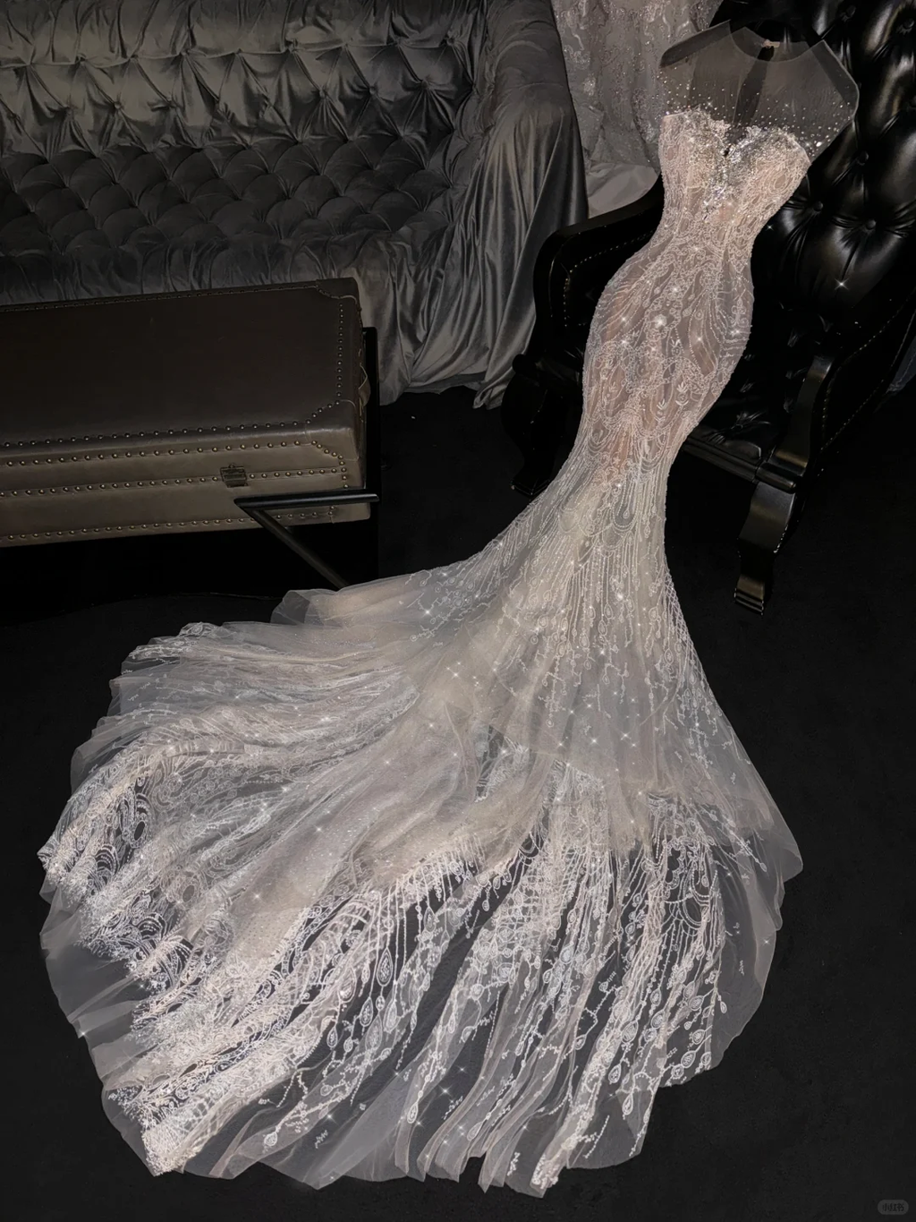 Vintage Sheer Lace Mermaid Beaded Sweetheart Evening Gown TP5396