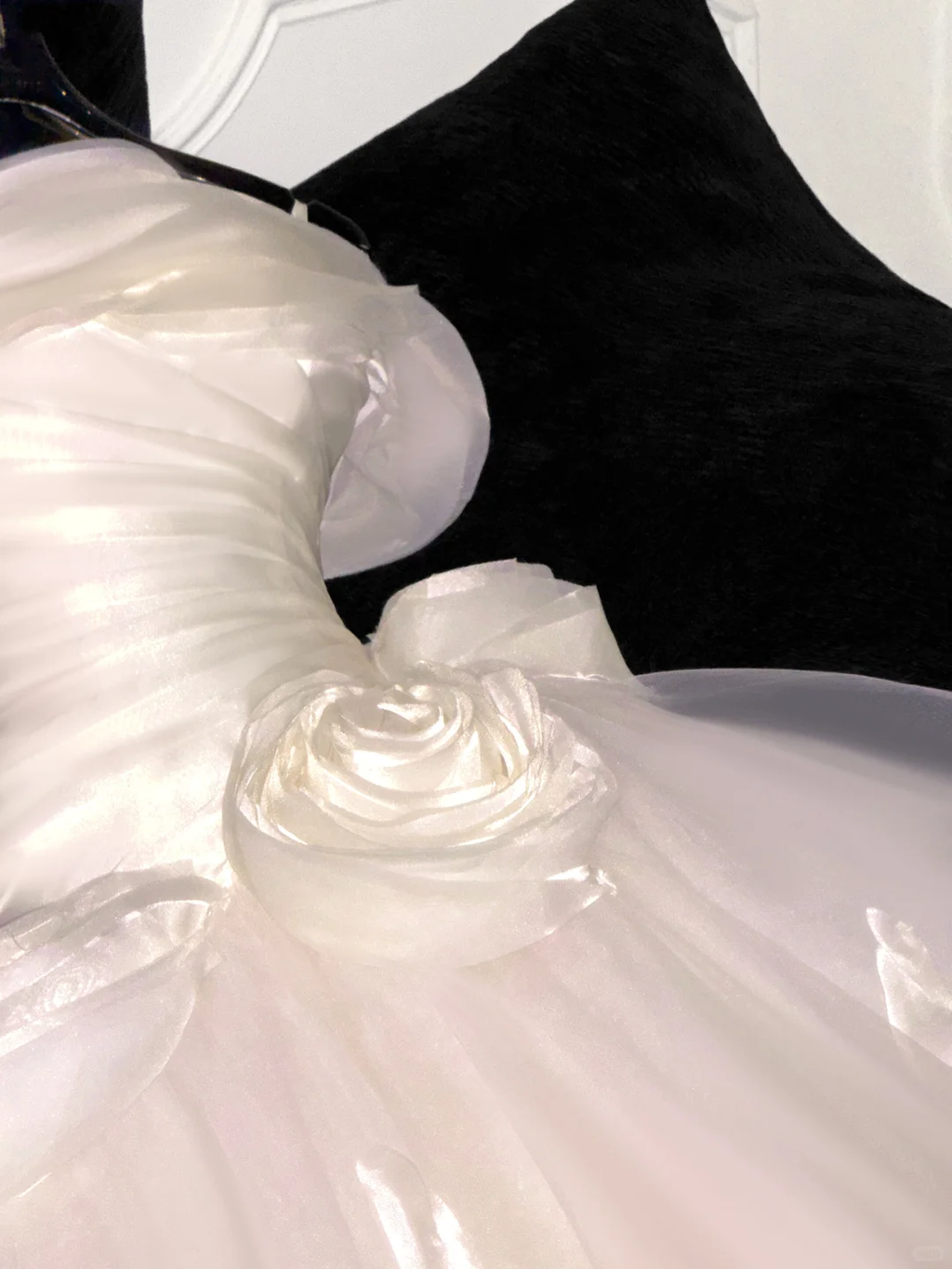 Elegant Ivory 3D Rose Satin Off-Shoulder A-Line Tulle Wedding Dress TP4221