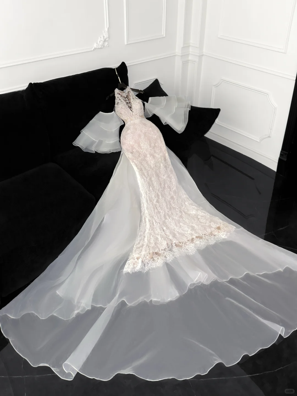 Elegant Ivory Applique Design Mermaid Wedding Dress TP4222