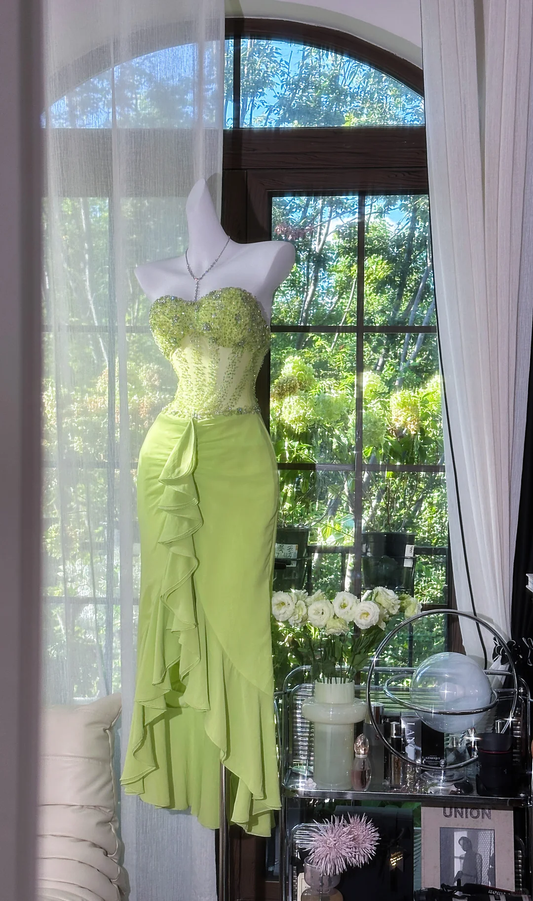 Vintage Lime Green Strapless Sweetheart Mermaid Prom Dress Beaded Ruffle Chiffon Evening Gown with Asymmetrical Hem TP5741