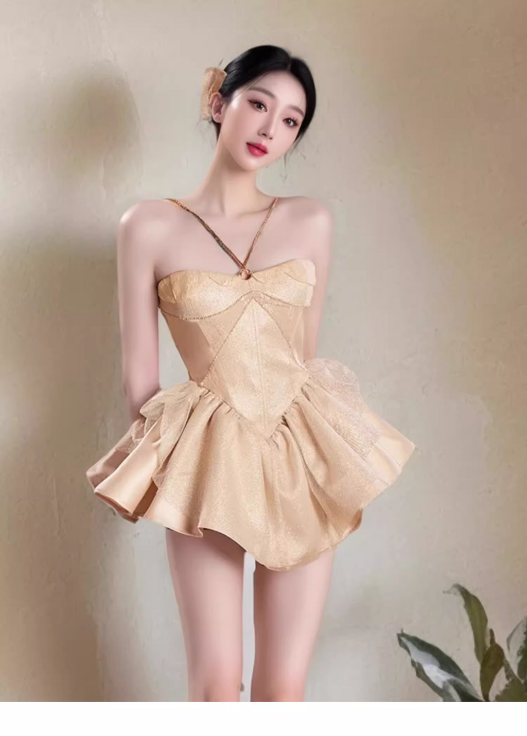 Vintage Golden Halter Dress Design A-line Satin Ruffled Hem Party Dress Homecoming Dress TP3831