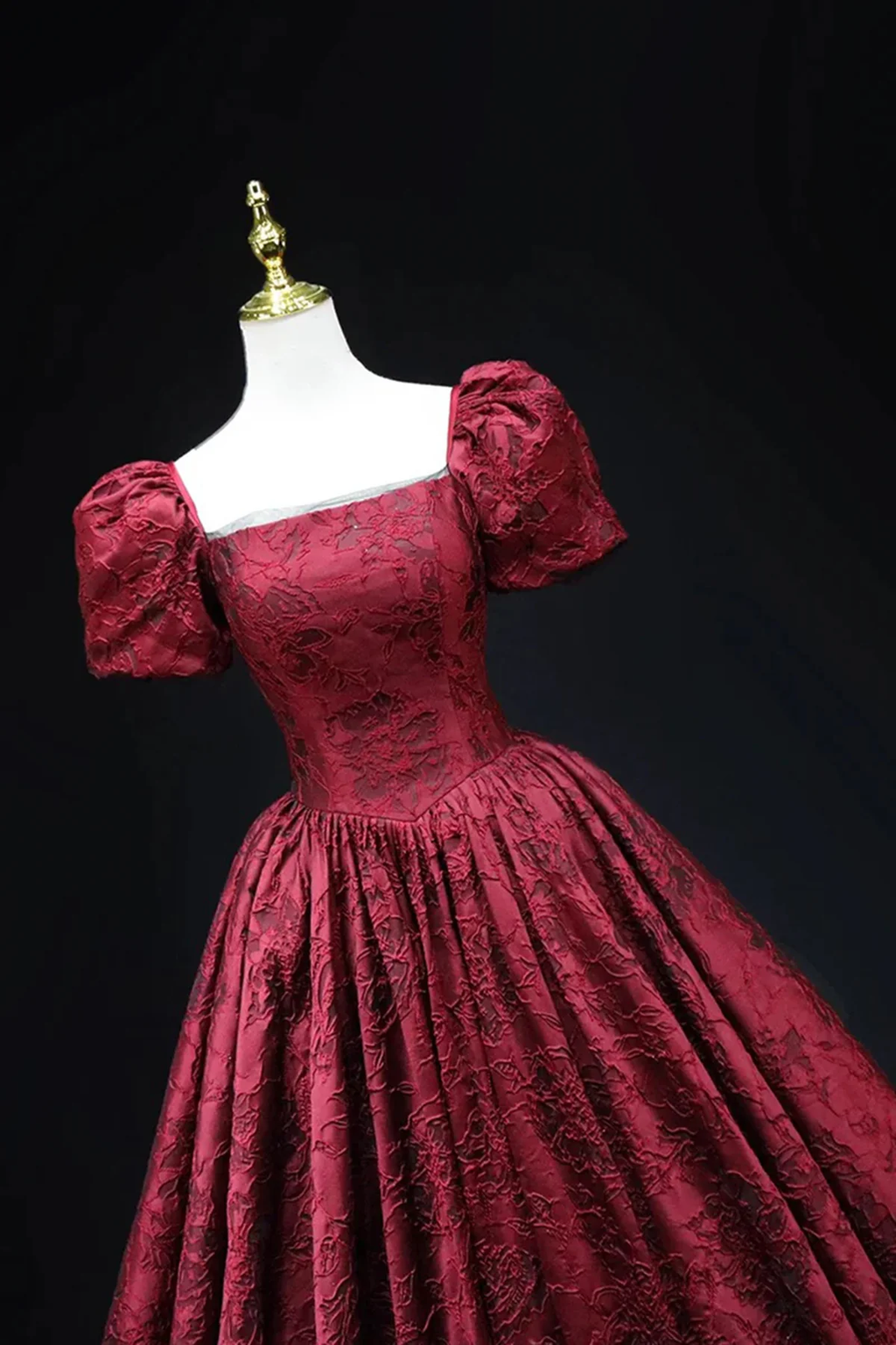 Vintage Square Neck Wine Red Prom Gown Short Sleeves Evening Party Gowns