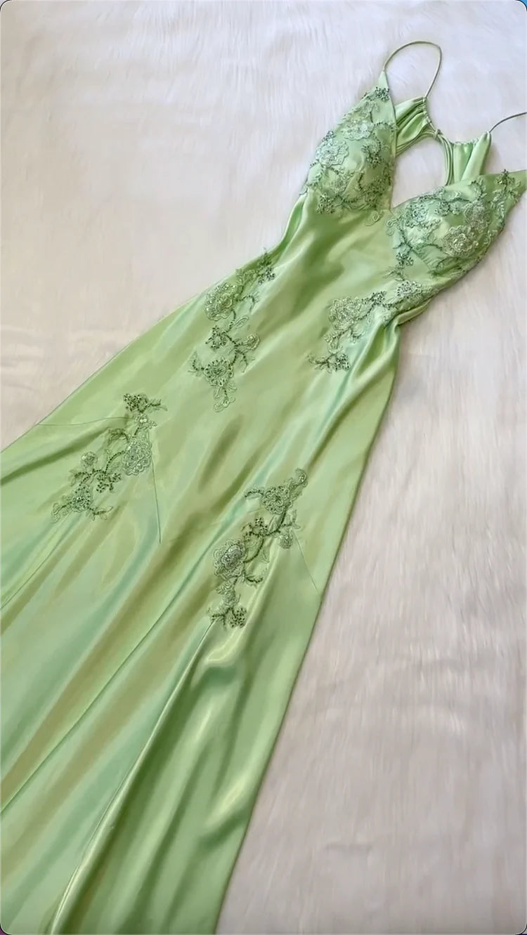 Vintage Green V-neck Embroidery Prom Dress Sheath Ruffled Evening Dress Satin Fairy Dress TP4676