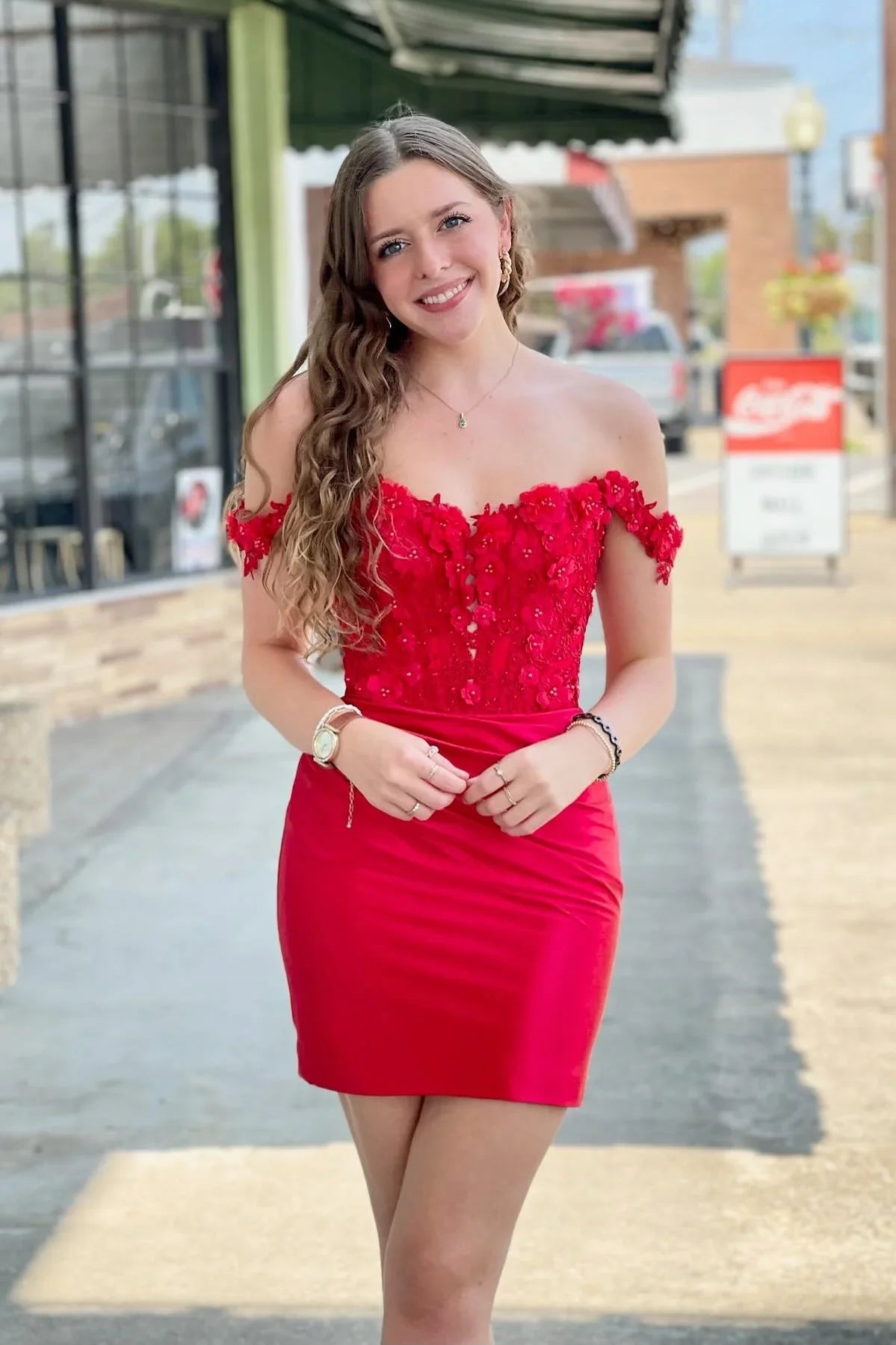 Bodycpn Off-Shoulder Empire Florals Appliques Homecoming Dress