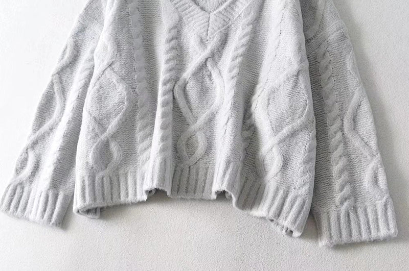 New style temperament versatile V-neck loose casual octet knitted sweater  7759