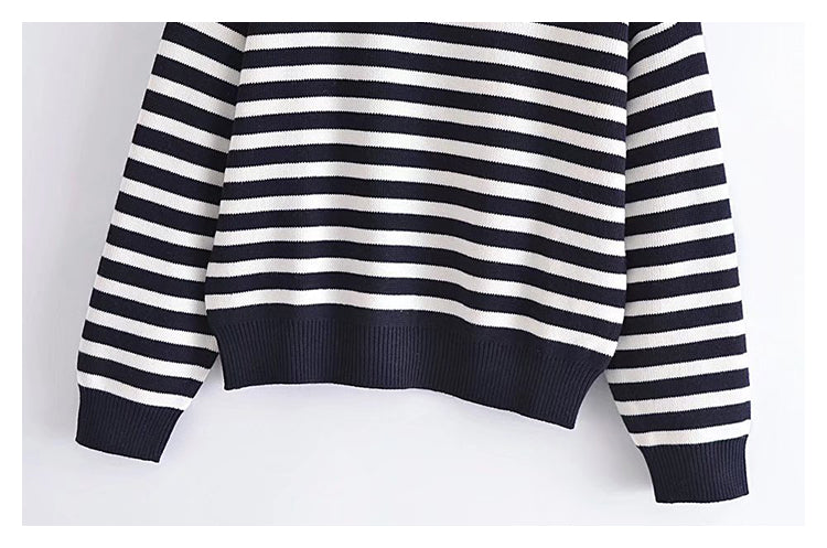 Loose gold breasted striped sweater  7732