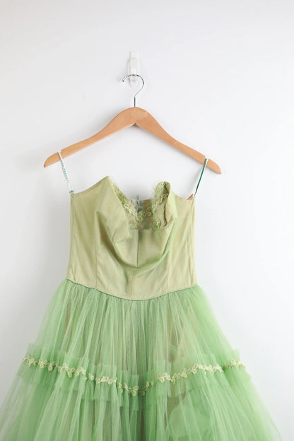 Light Green Retro Elegant Sweet Exquisite Lace Long Tulle Prom Dress Evening Gown Fairy Graduation Dress gh3671