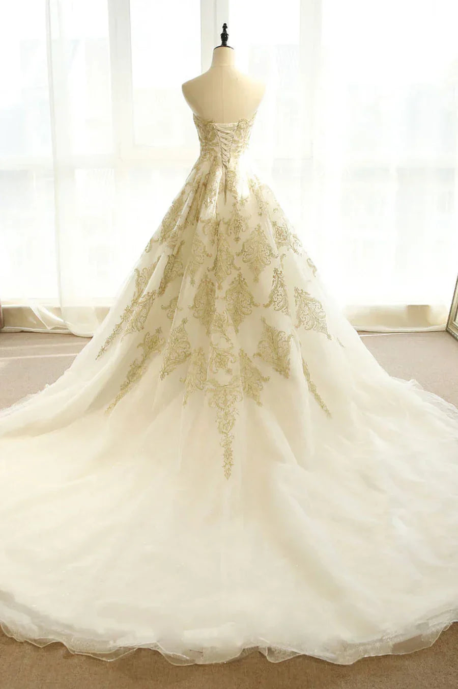 Long Champagne Strapless Tulle Lace Prom Dress, A-Line Evening Dress with Train TP527