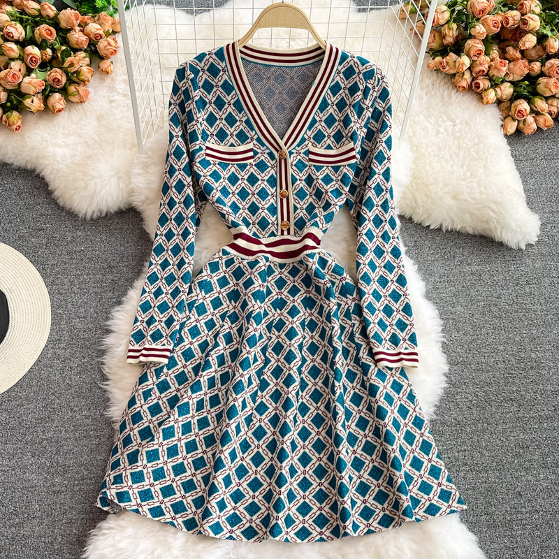 French retro V-neck Plaid dress ladies temperament  2865