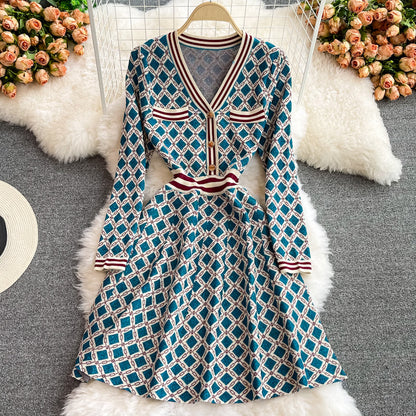 French retro V-neck Plaid dress ladies temperament  2865