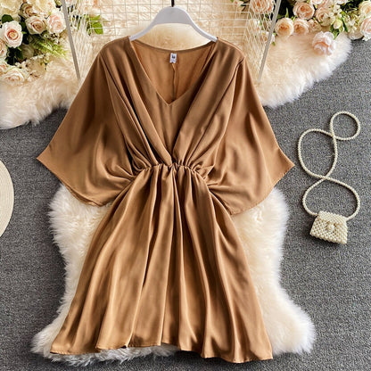 Versatile solid short skirt age reducing waist dress  3188