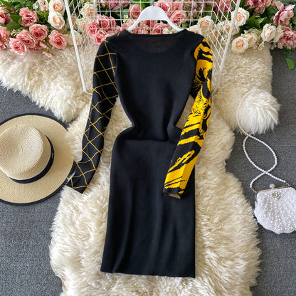 Round neck slim fit tiger pattern buttock knit dress  2929
