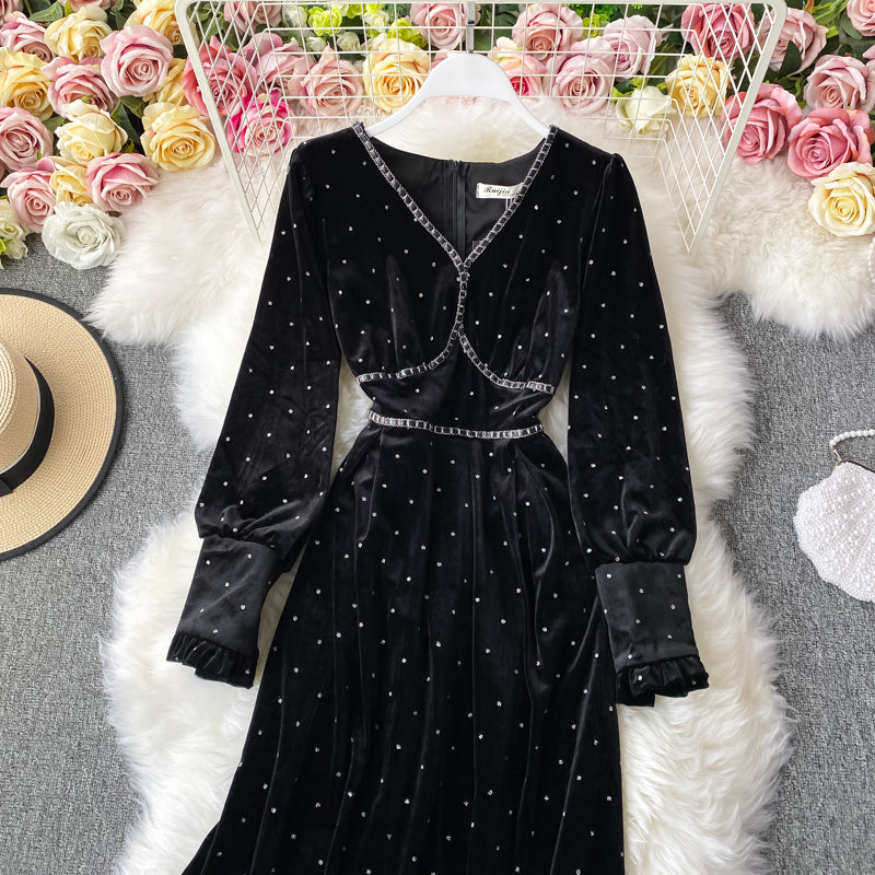 Vintage Hepburn style small black dress waist closed golden velvet dress  2949