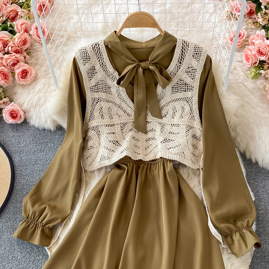Korean long sleeved bow dress with slim waist  2862