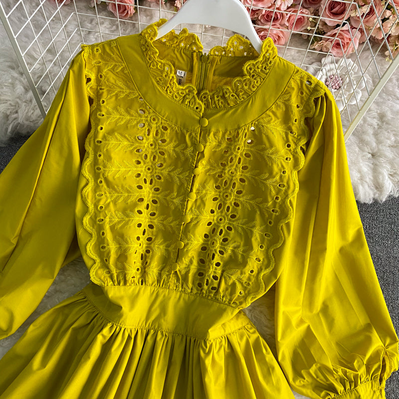 Vintage Lace lace up fungus edge Lantern Sleeve Dress  3180