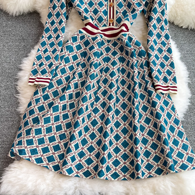French retro V-neck Plaid dress ladies temperament  2865
