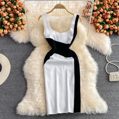 Sexy contrast tank top skirt slim elastic V-neck  2811