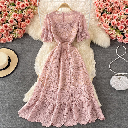 Crew neck water-soluble hollow out Lace Waist slim dress  3212