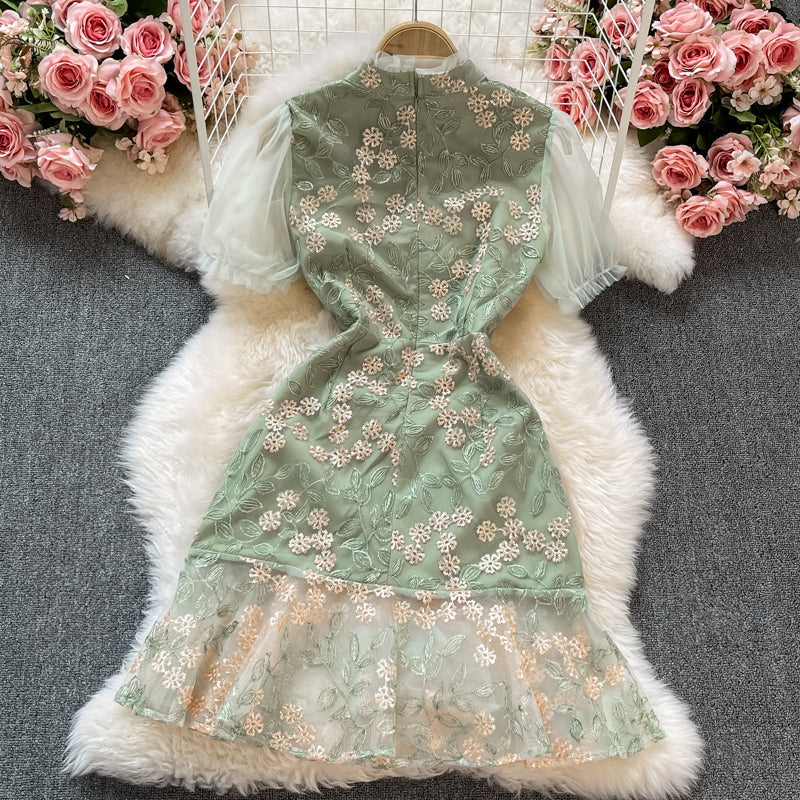 Temperament gentle embroidery lace stand collar bubble sleeve dress  3323