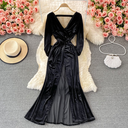 Temperament deep V-neck split buttock velvet dress  3240