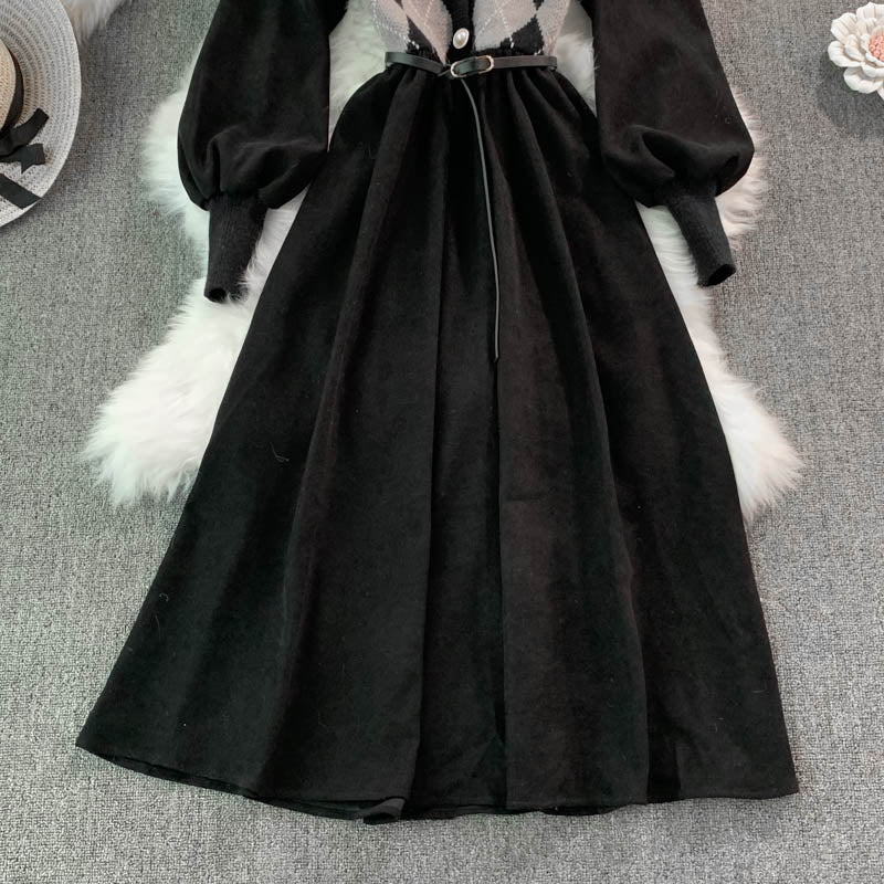 Round neck corduroy stitched knitted dress  3021