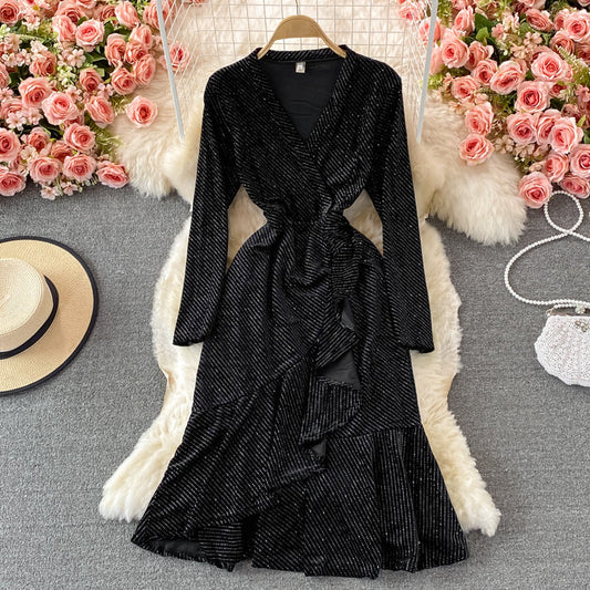 Narrow waist, slim fit, Hip Wrap, fishtail long skirt  3085