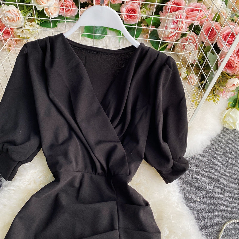 Light familiar commuter V-neck Pleated Dress  3291