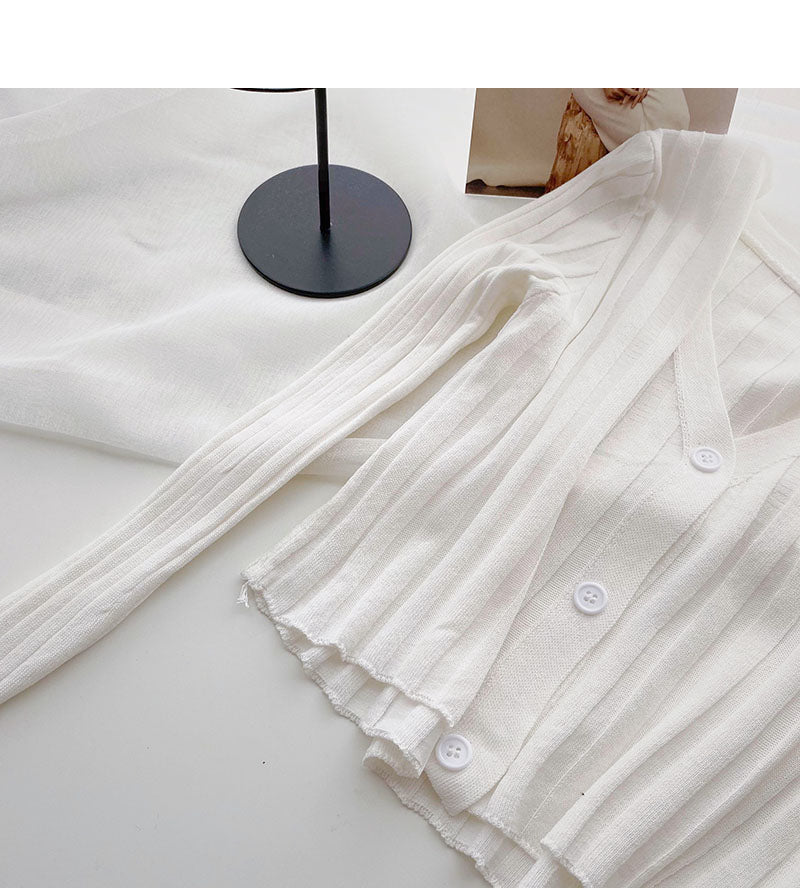Thin long sleeve V-neck knit cardigan  6525